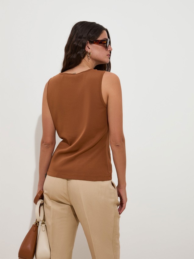 Top Básico de Alças