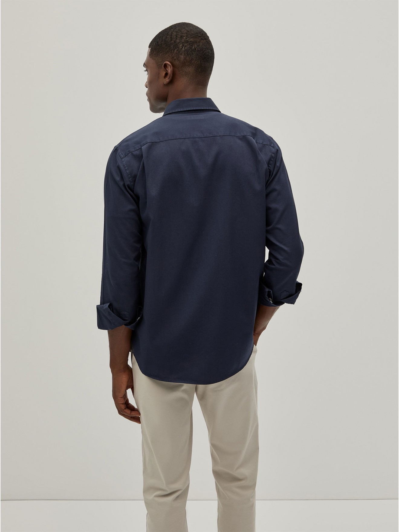 Camisa Lisa Regular Fit