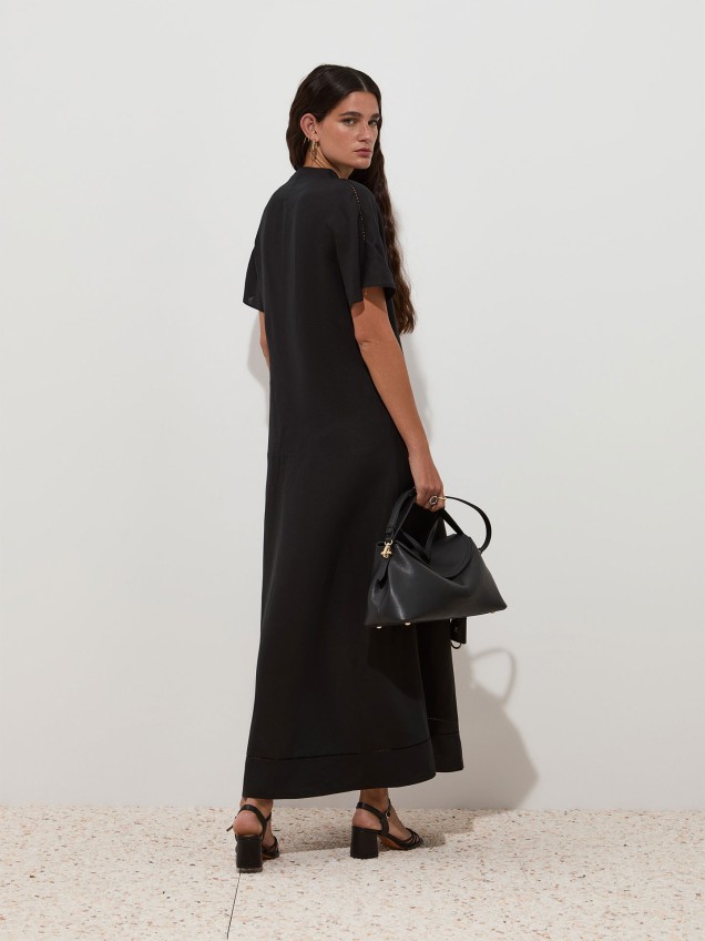 Vestido Comprido de Manga Curta