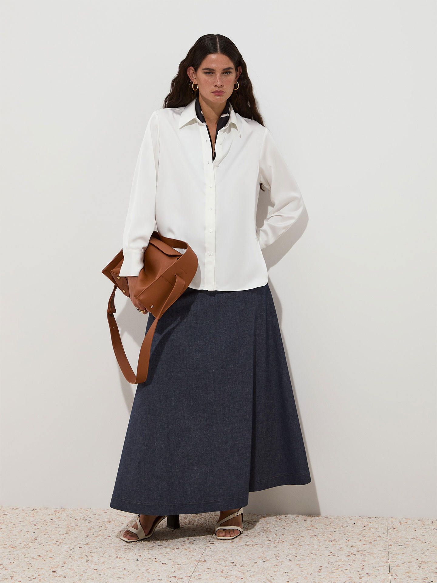 Camisa Fluida Acetinada