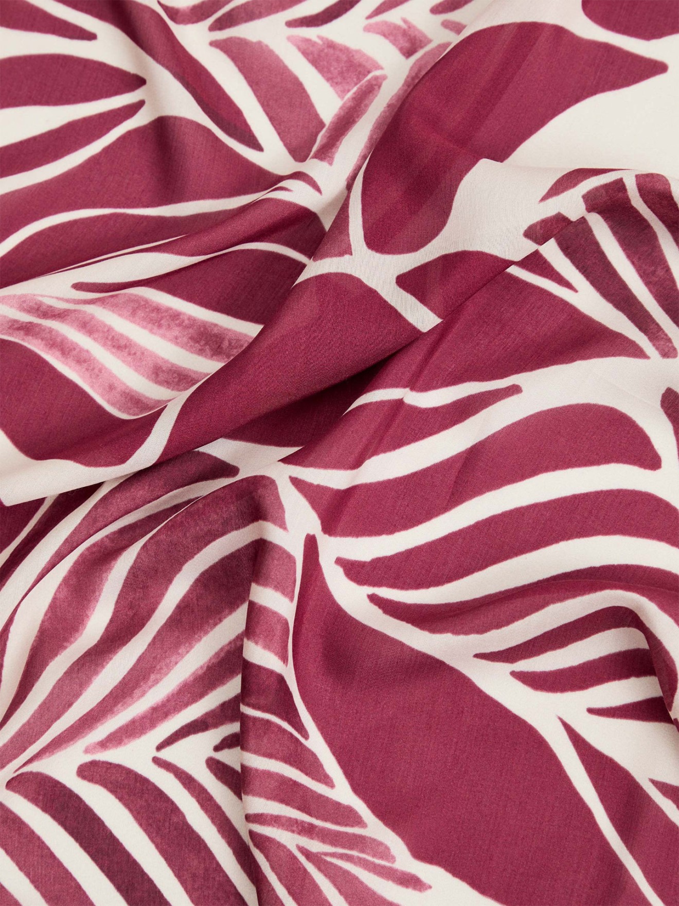 Lenço Quadrado com Estampado