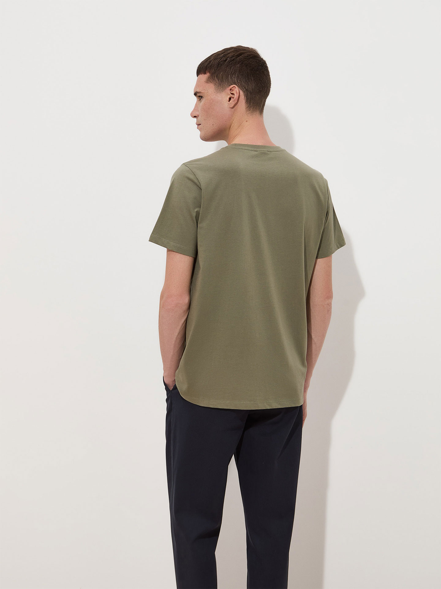 T-shirt com Relevo