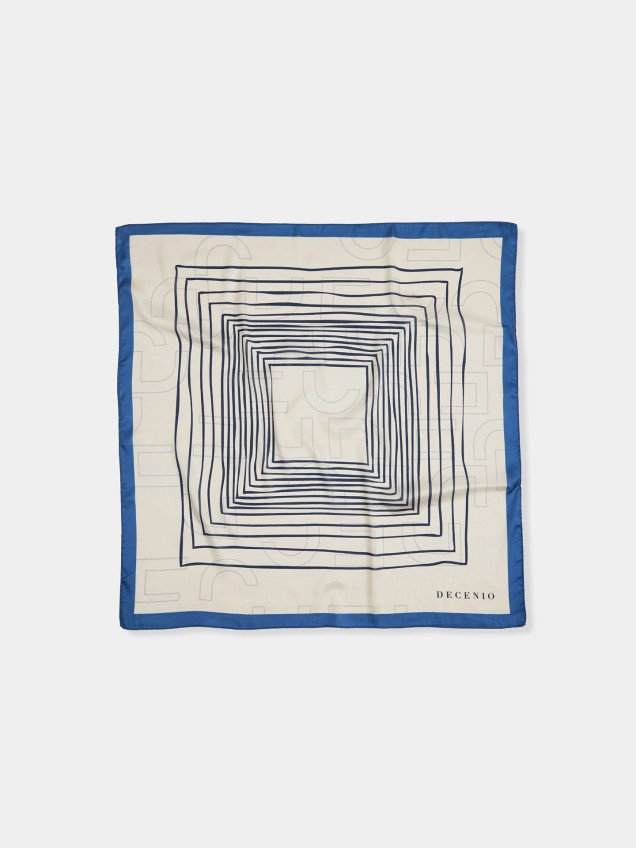 Lenço Quadrado com Estampado