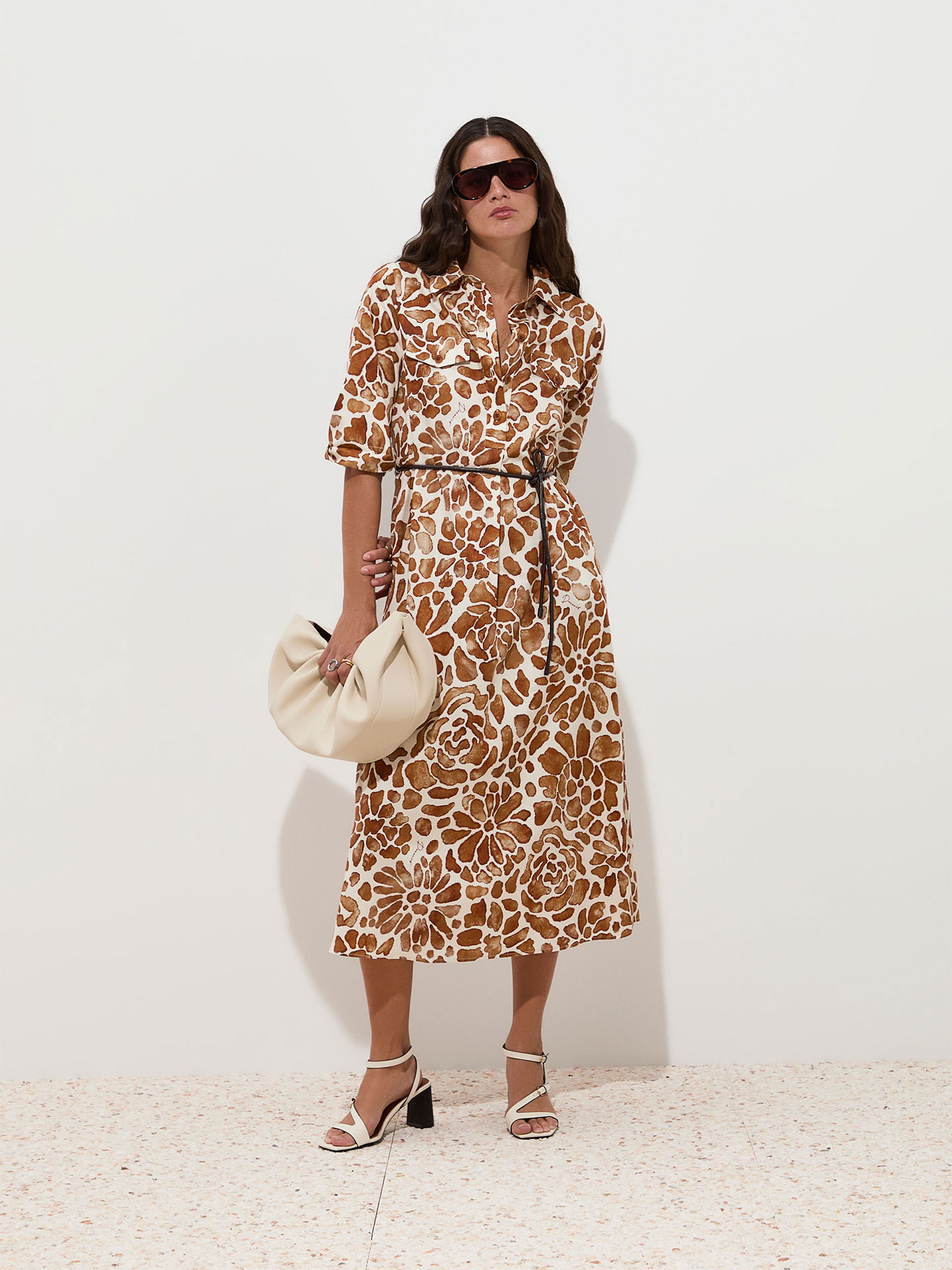 Vestido Camiseiro Midi com Estampado Floral