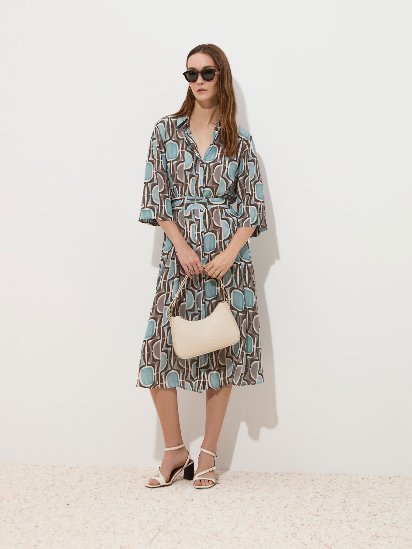 Vestido Camiseiro Midi com Padr�o