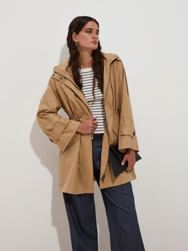 Parka com Capuz Removível