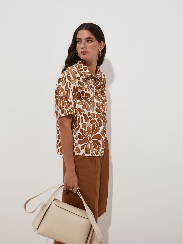 Camisa de Manga Curta com Estampado Floral