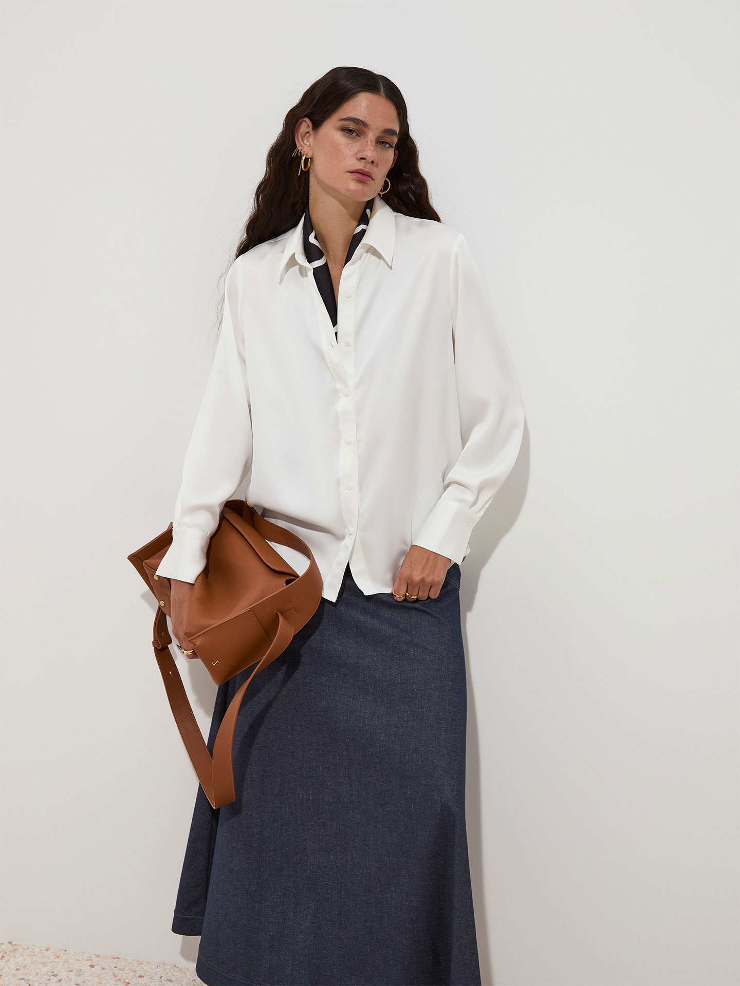 Camisa Fluida Acetinada