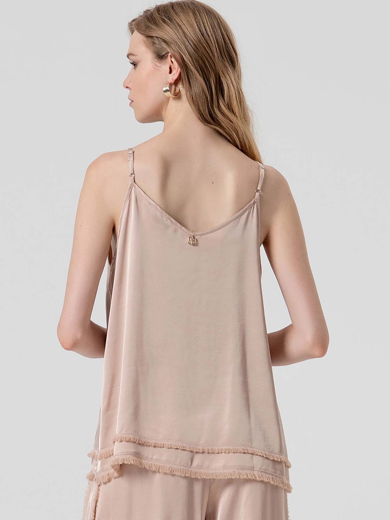 Top de Al�as com Bainha de Franjas