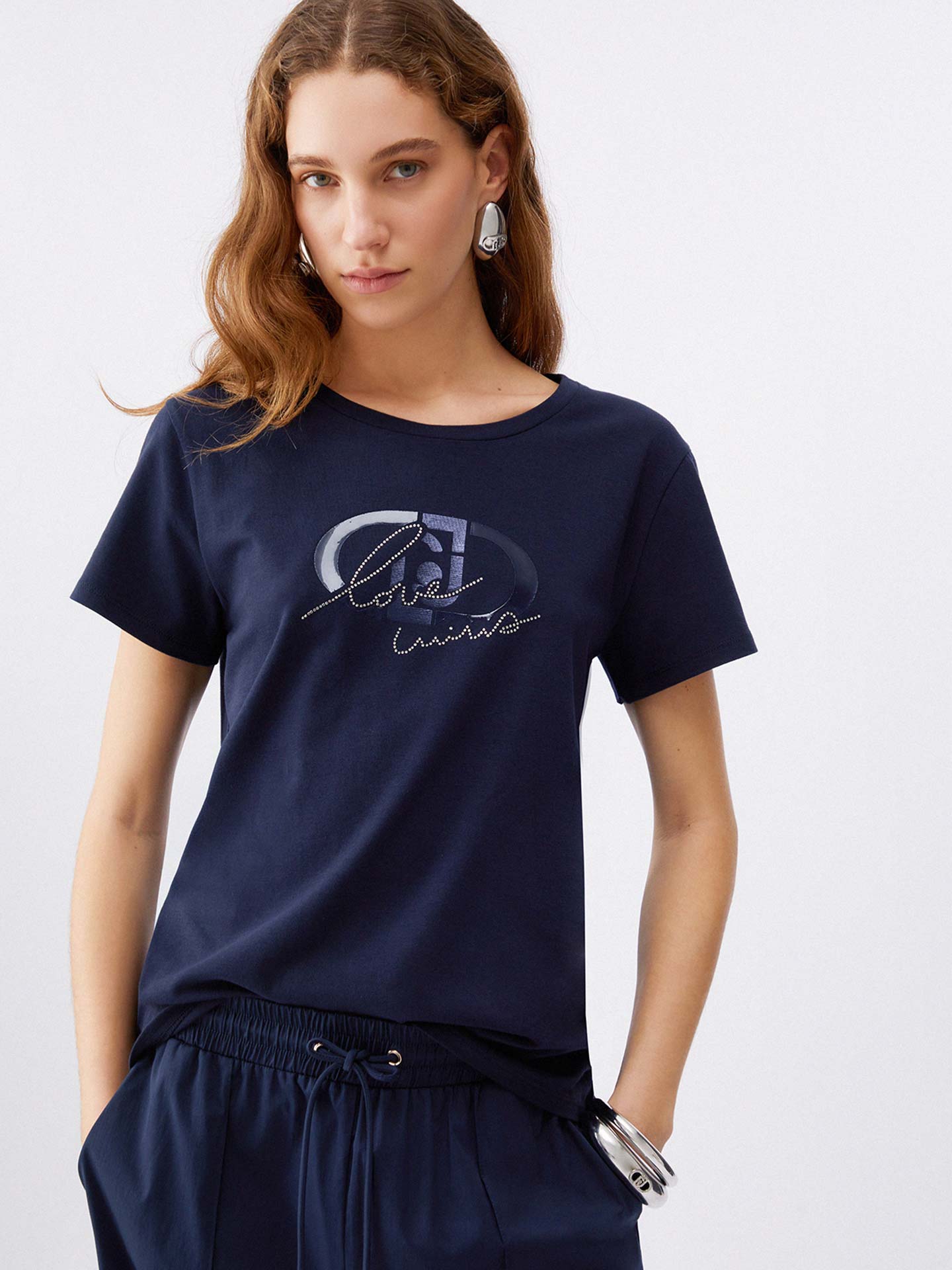 T-shirt com Estampado e Brilhantes