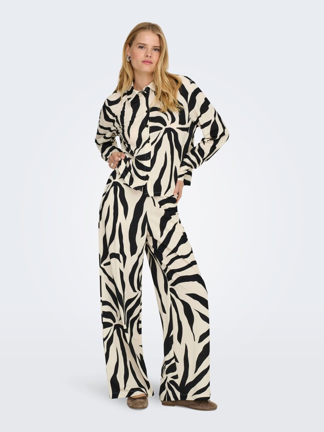 Camisa com Padrão Zebra