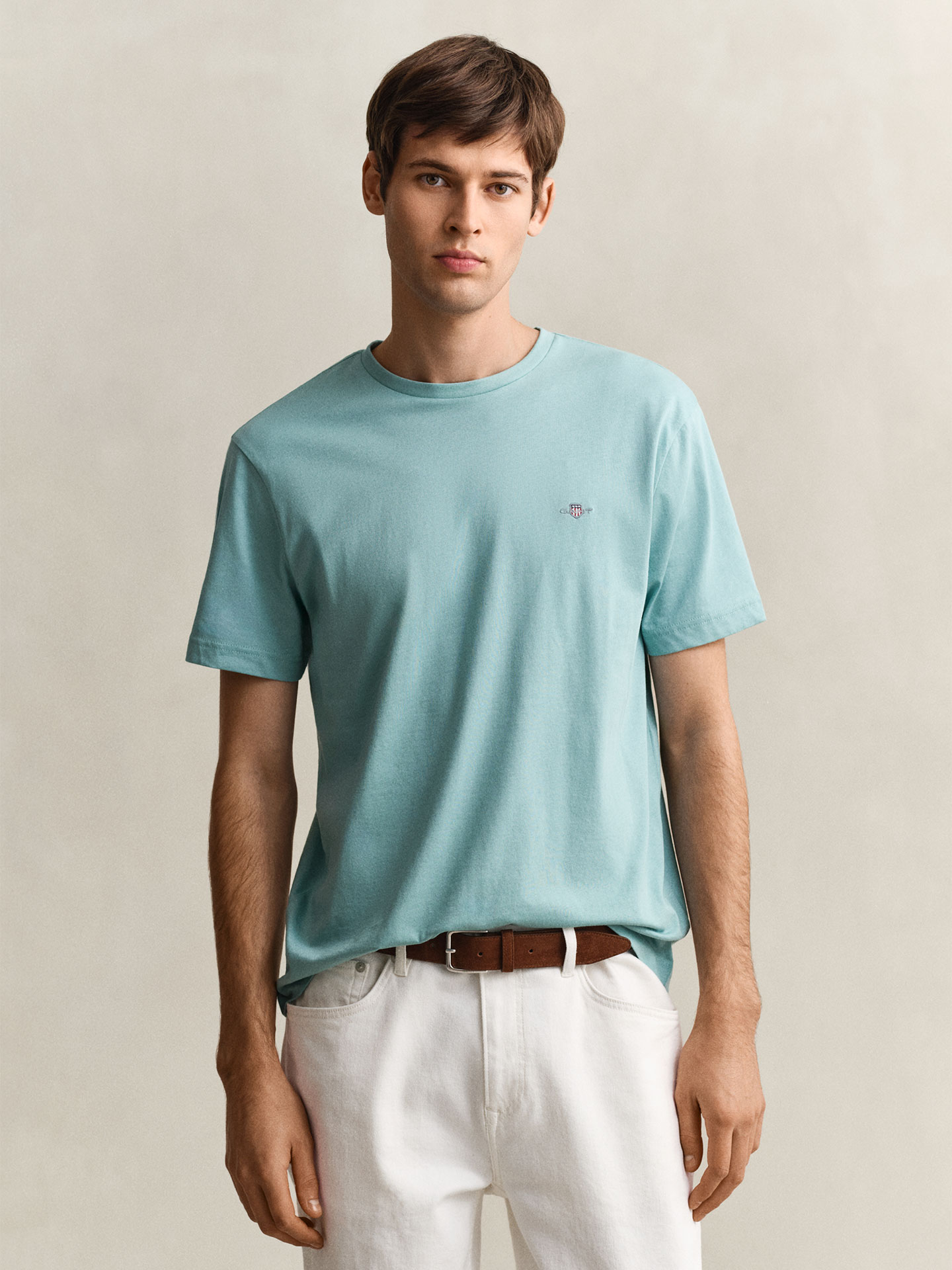 T-shirt com Logótipo Bordado