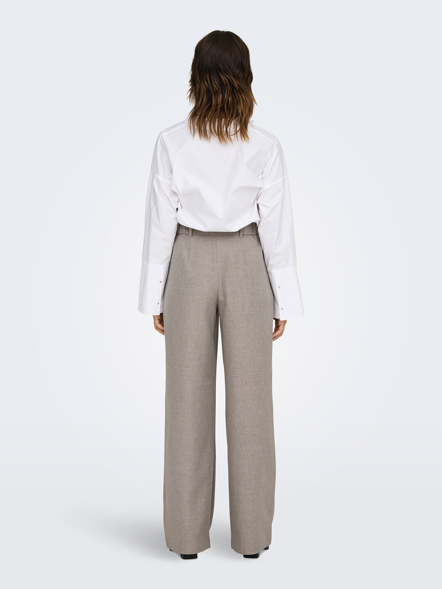 Calças de Corte Reto com Pregas