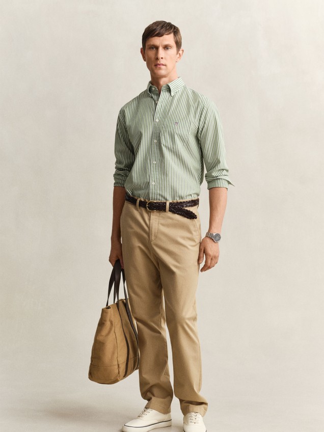 Camisa Regular Fit às Riscas