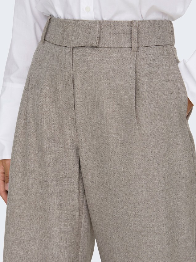 Calças de Corte Reto com Pregas