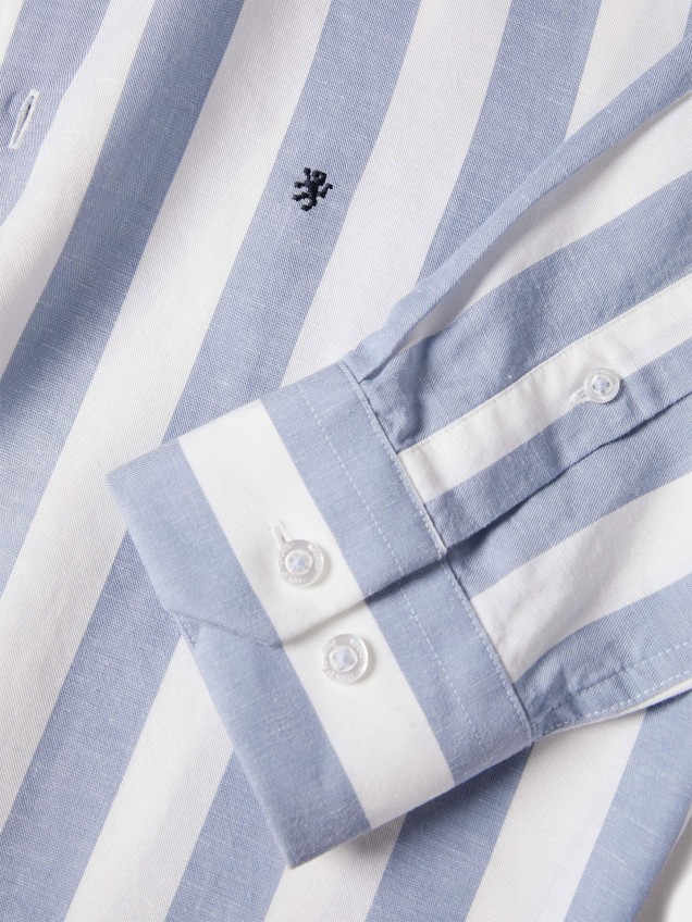 Camisa Regular Fit às Riscas Verticais