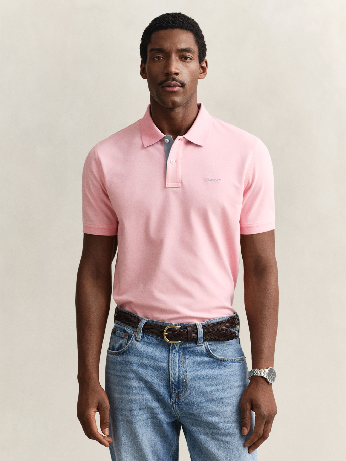 Polo com Log�tipo Bordado