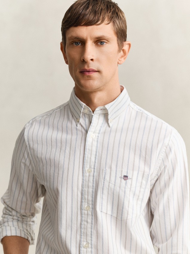 Camisa às Riscas Regular Fit