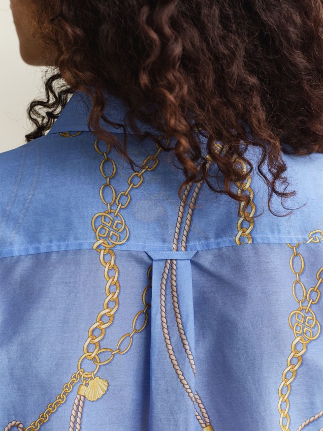 Camisa com Padrão de Correntes