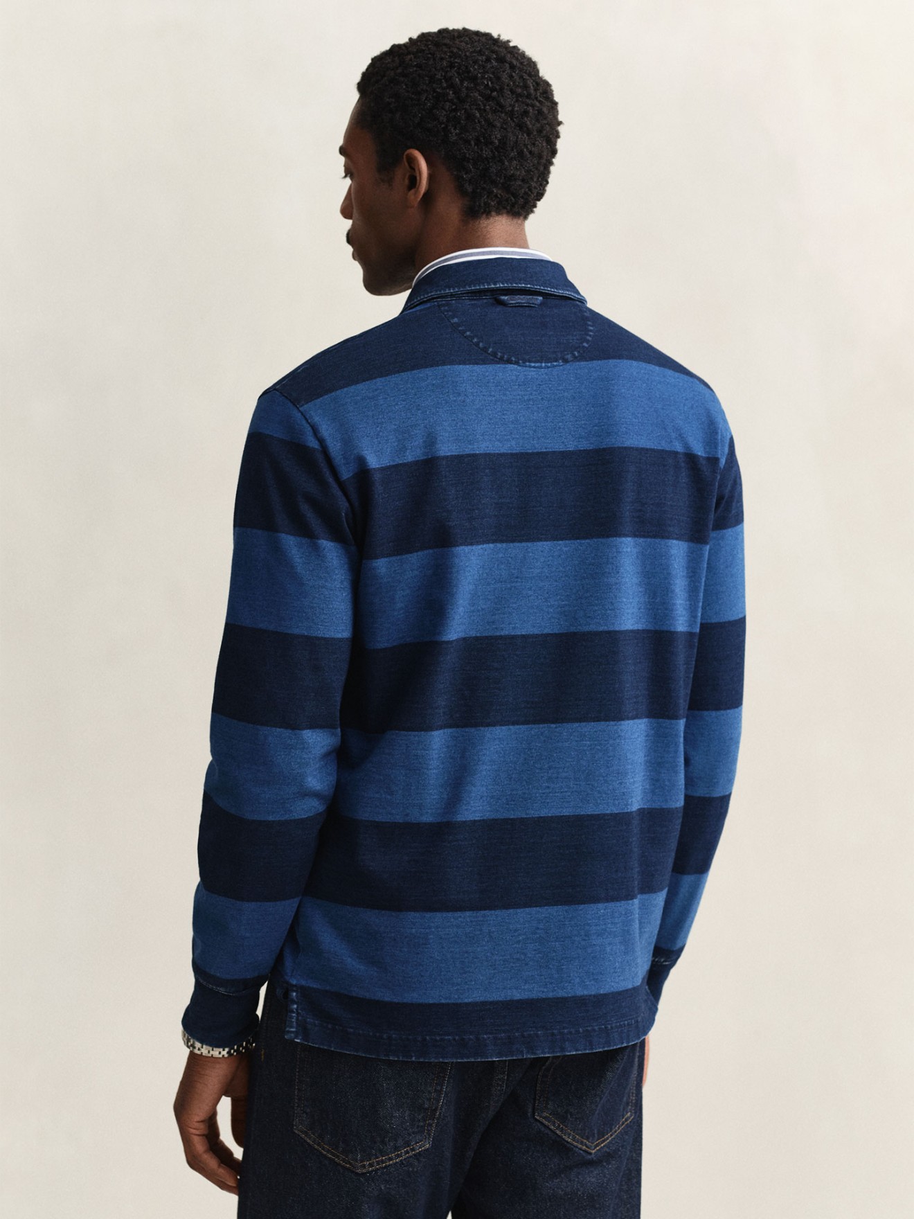 Polo de Manga Comprida �s Riscas