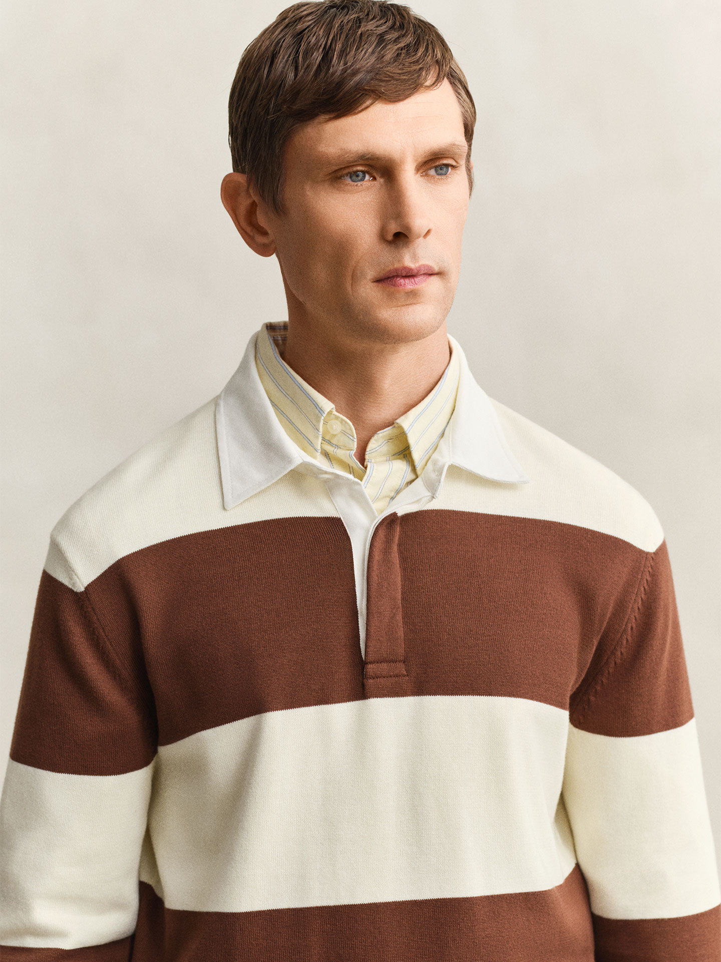 Polo de Manga Comprida às Riscas