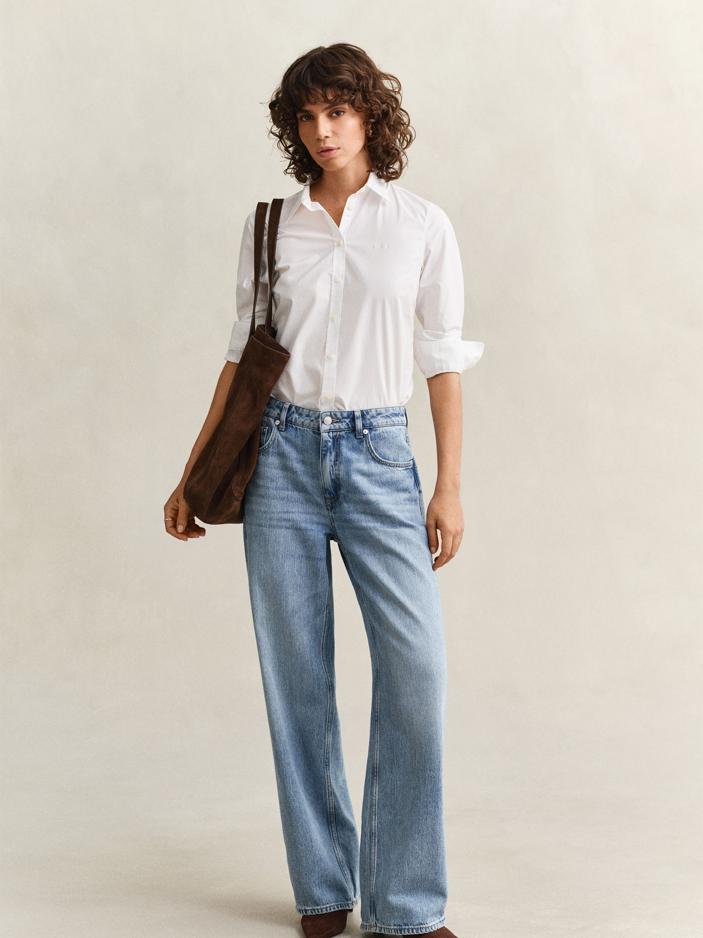 Camisa com Bordado ao Tom