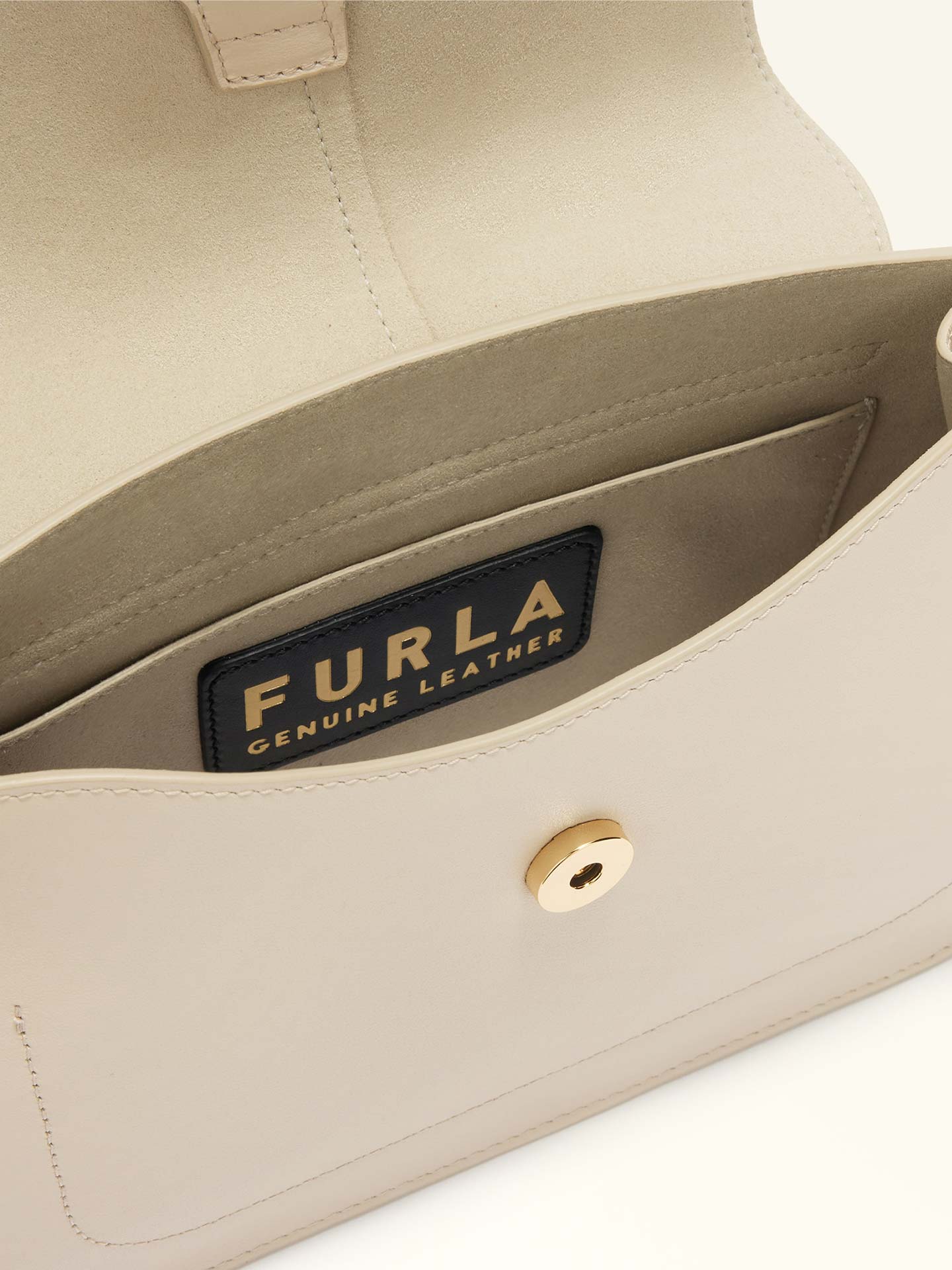 Mala de Ombro Flow M em Pele