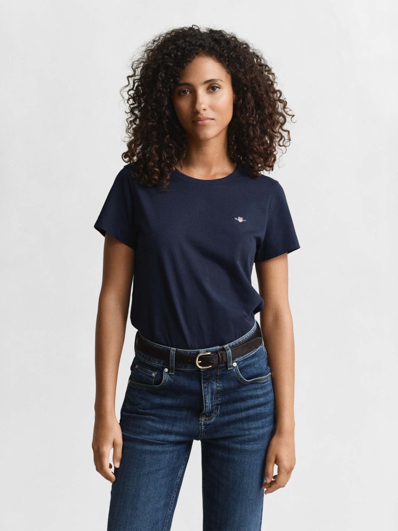 T-shirt com Log�tipo Bordado
