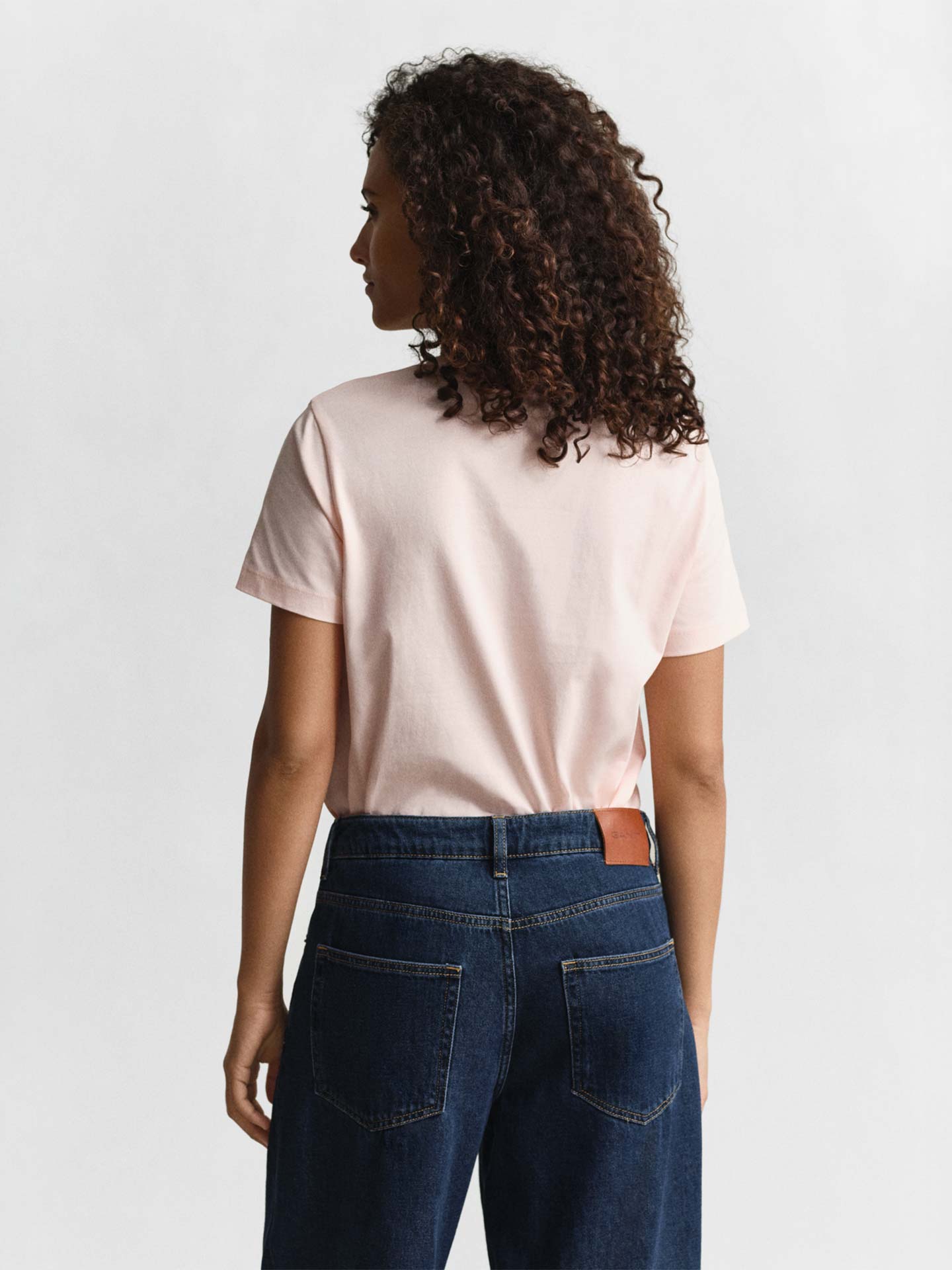 T-shirt com Logótipo Bordado