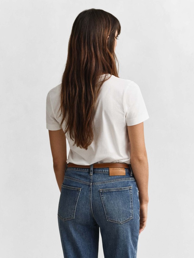 T-shirt com Decote em V
