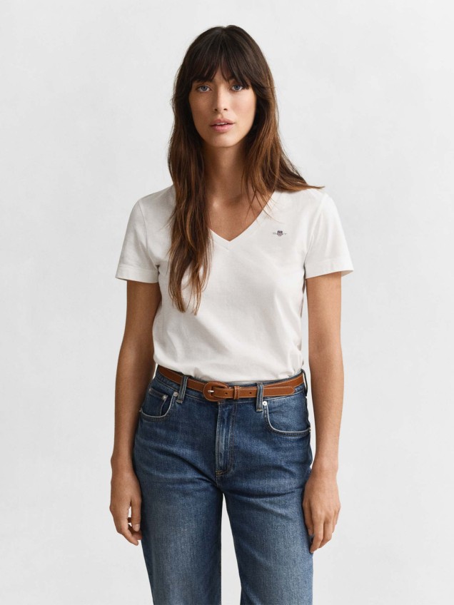 T-shirt com Decote em V
