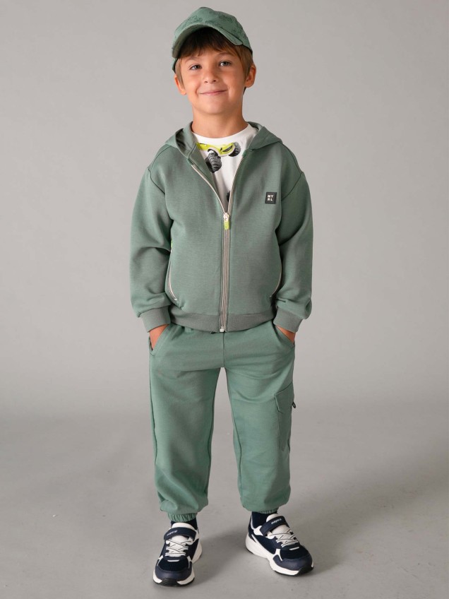 Casaco com Capuz e Fecho de Correr