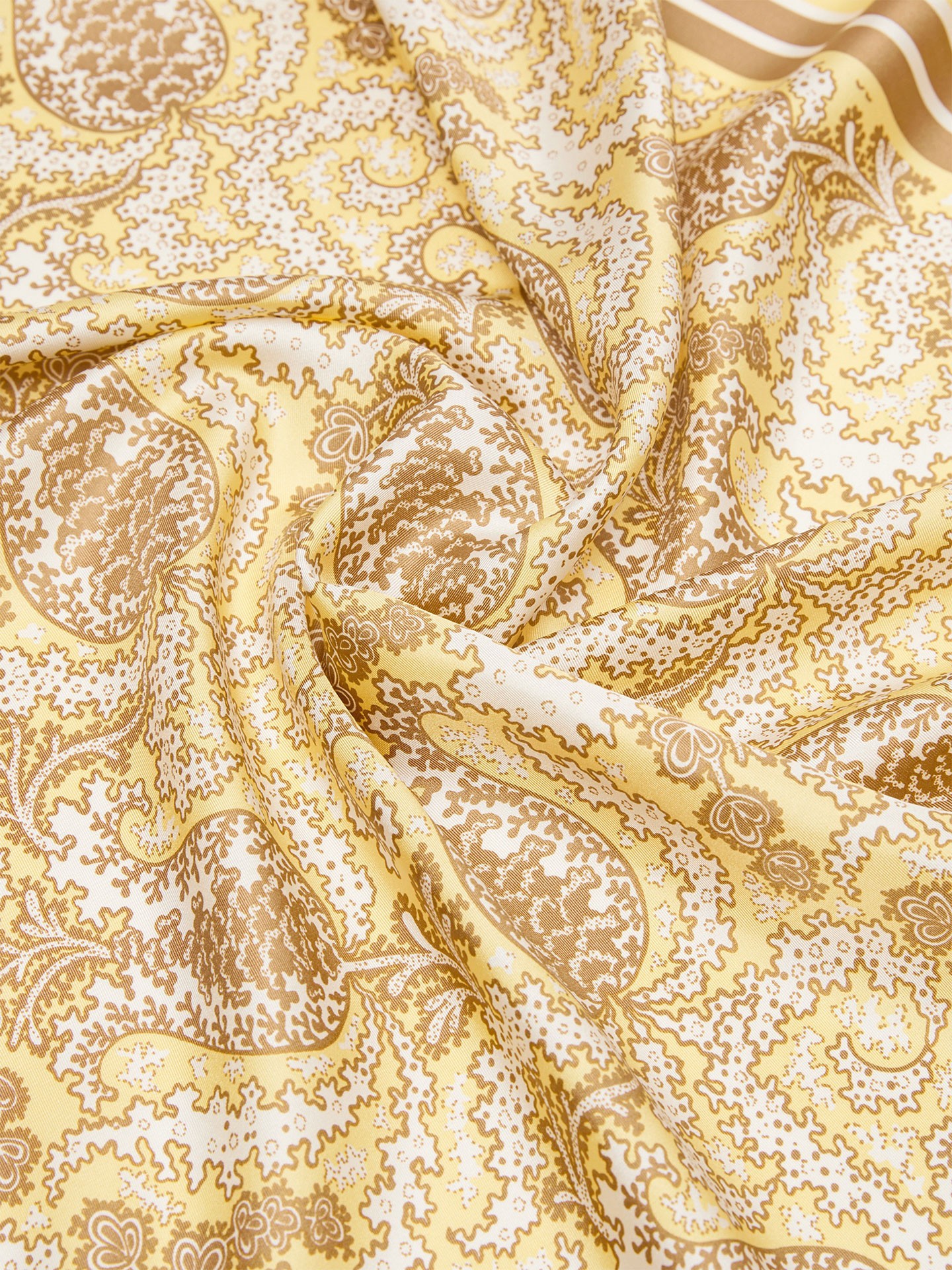 Lenço Quadrado WKAONESTO