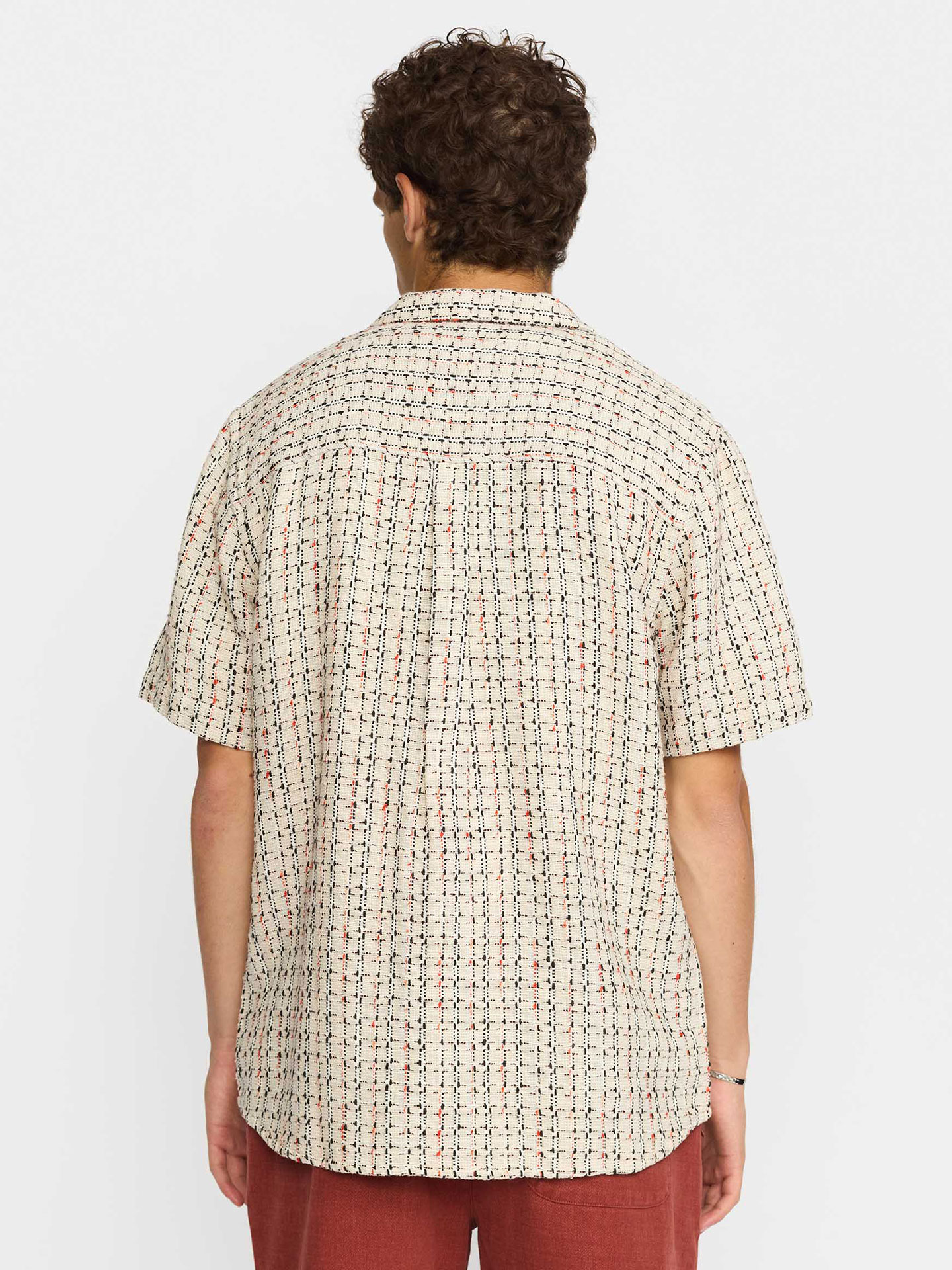 Camisa de Tecido Estruturado
