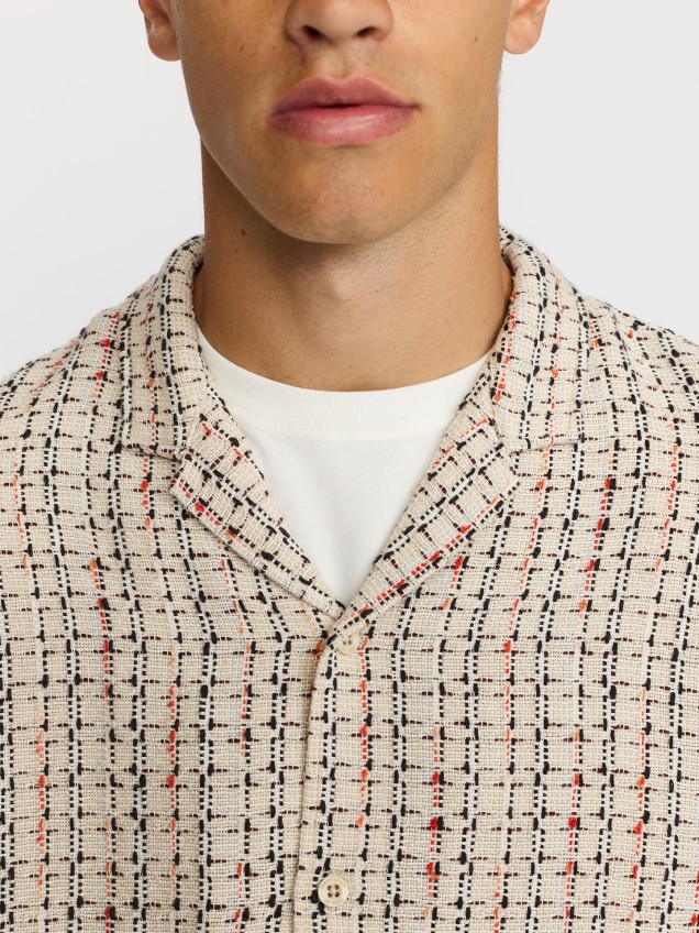 Camisa de Tecido Estruturado