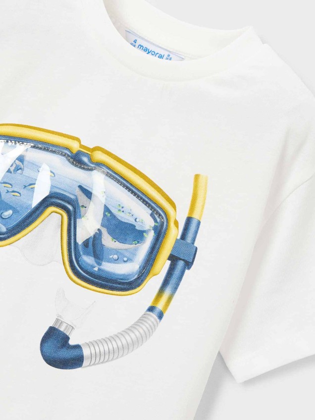 T-shirt com Estampado