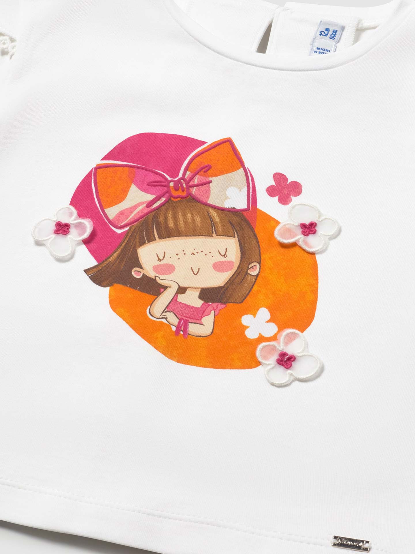T-shirt com Estampado e Aplicações Florais