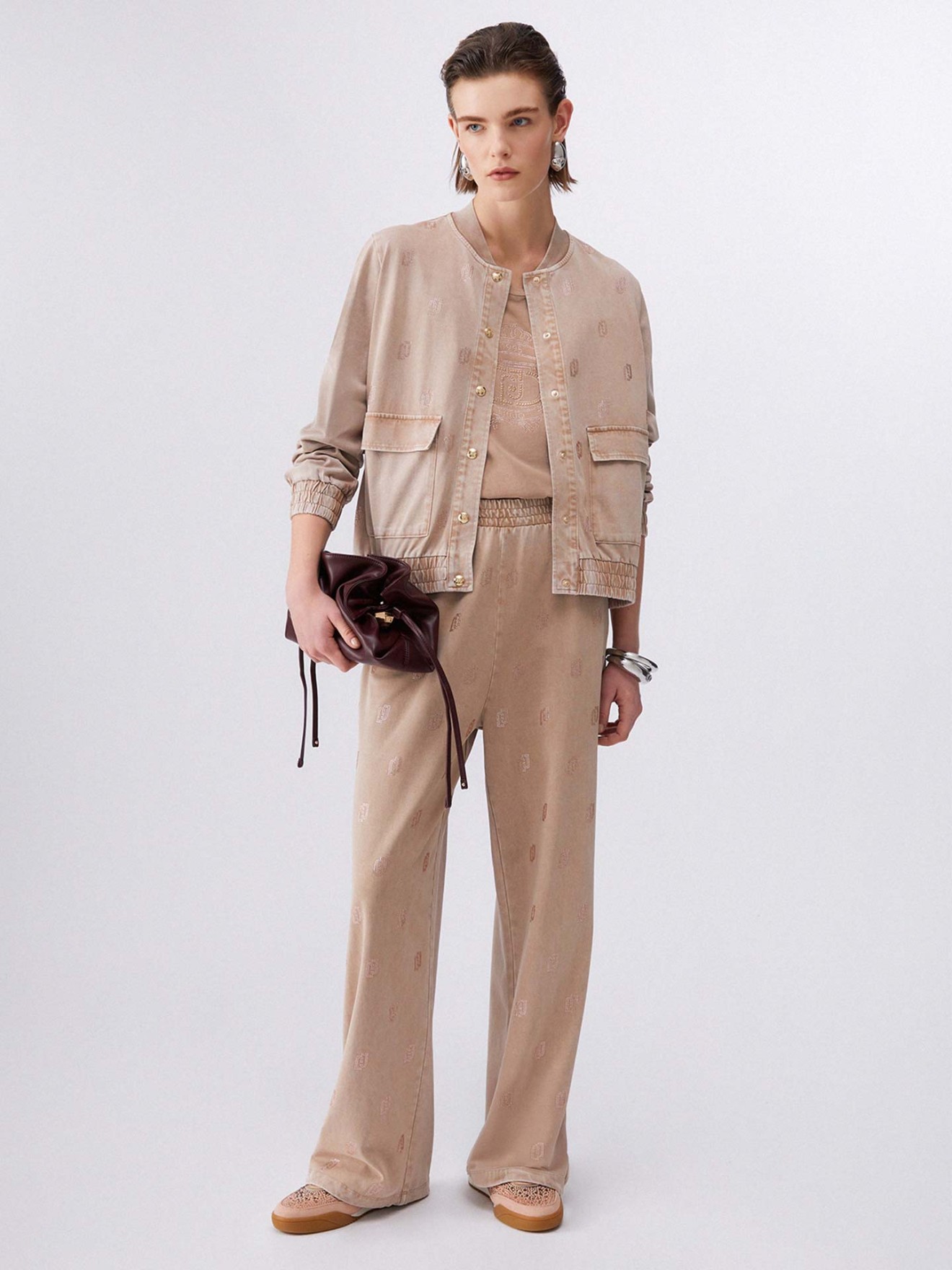 Cal�as de Malha de Perna Larga