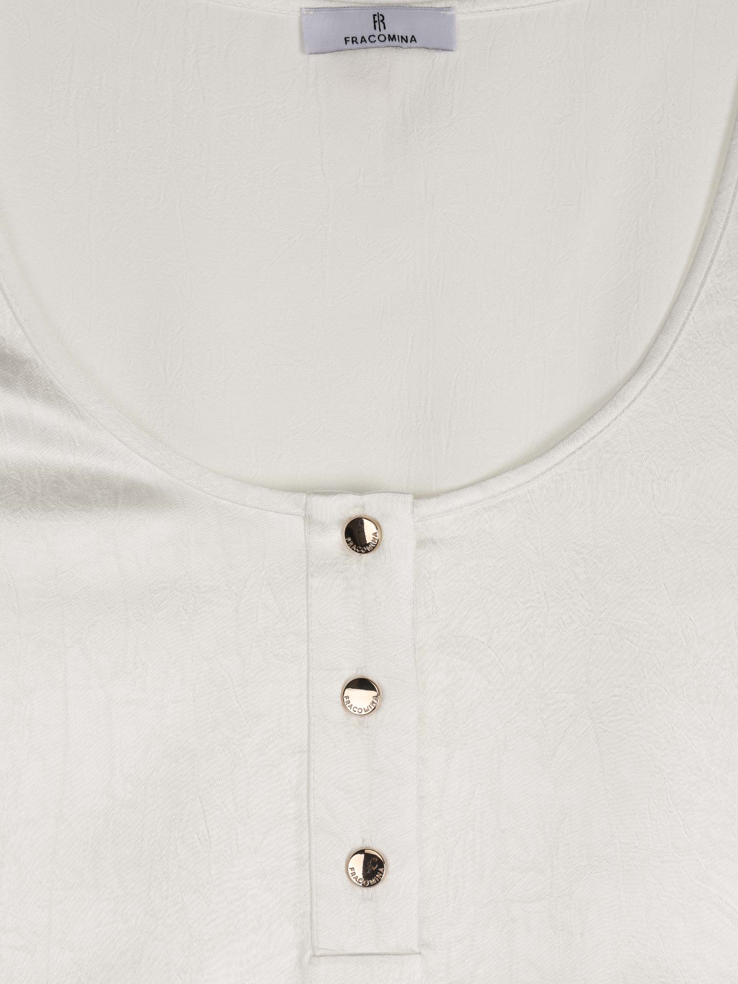 Top Acetinado com Botões