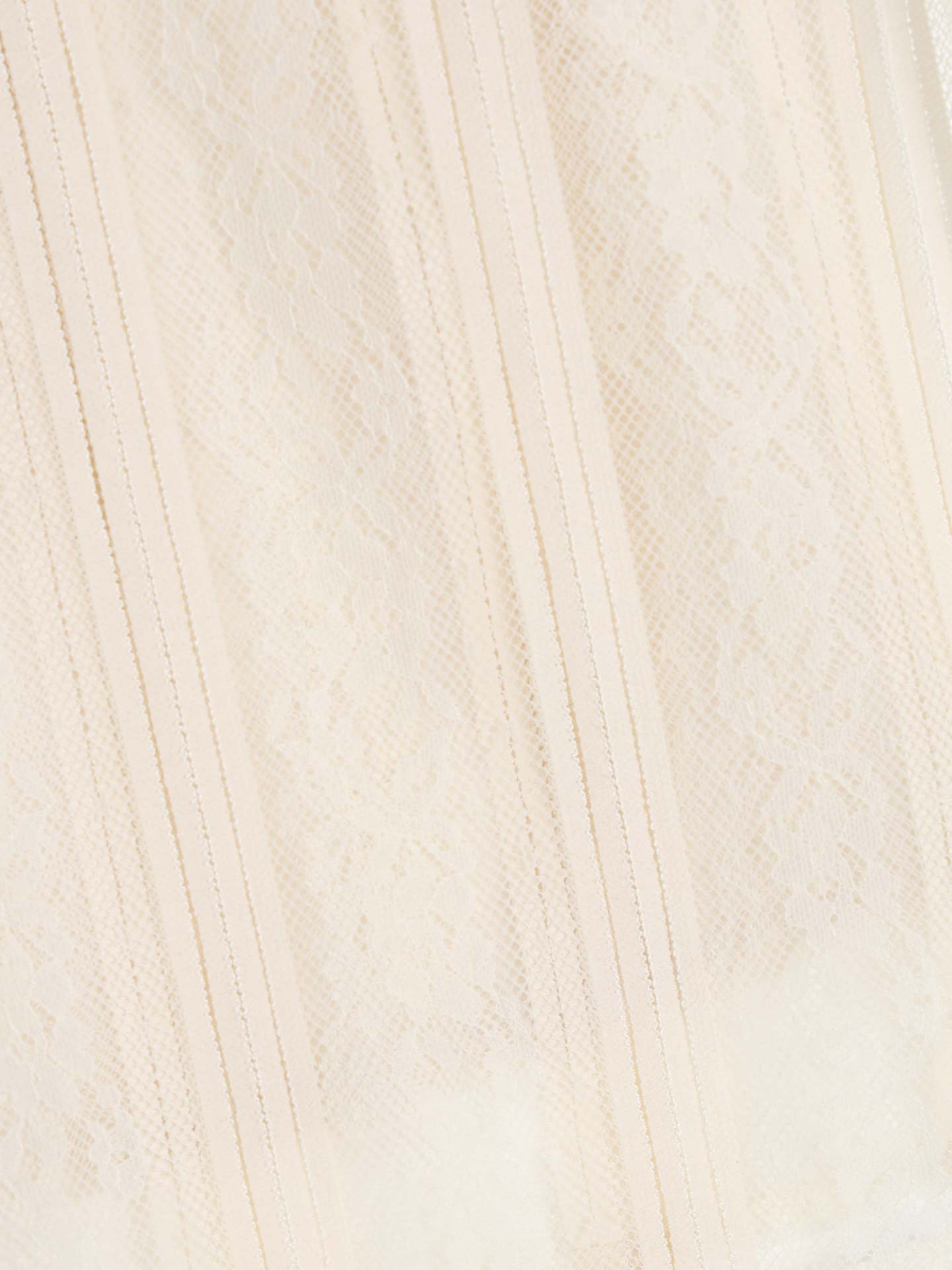 Blusa de Renda com Riscas Verticais