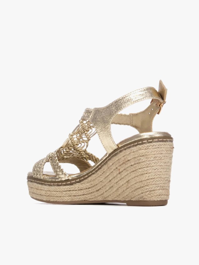 Sandálias de Cunha com Tiras Trançadas