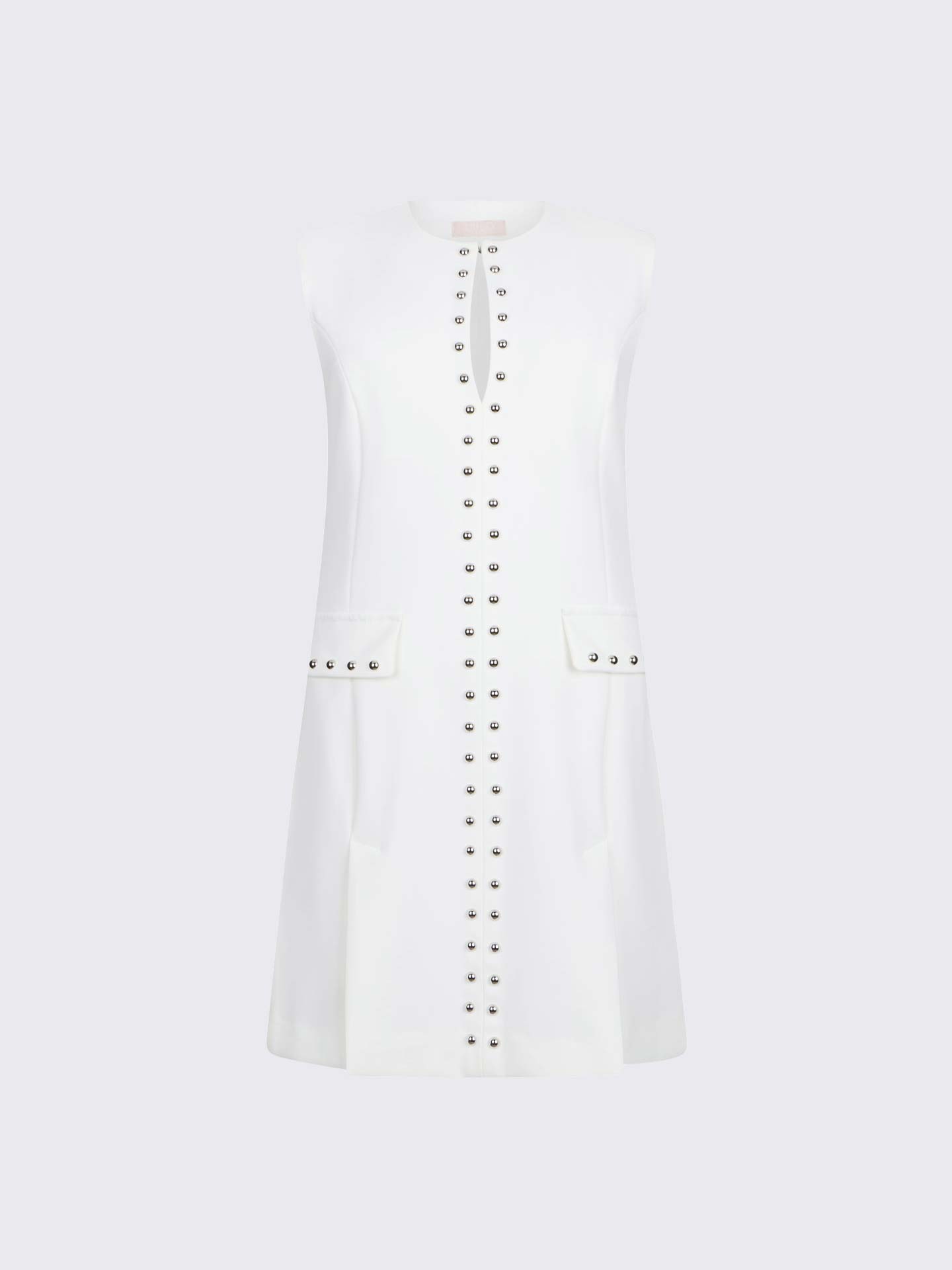 Vestido Curto de Crepe com Aplicação de Tachas