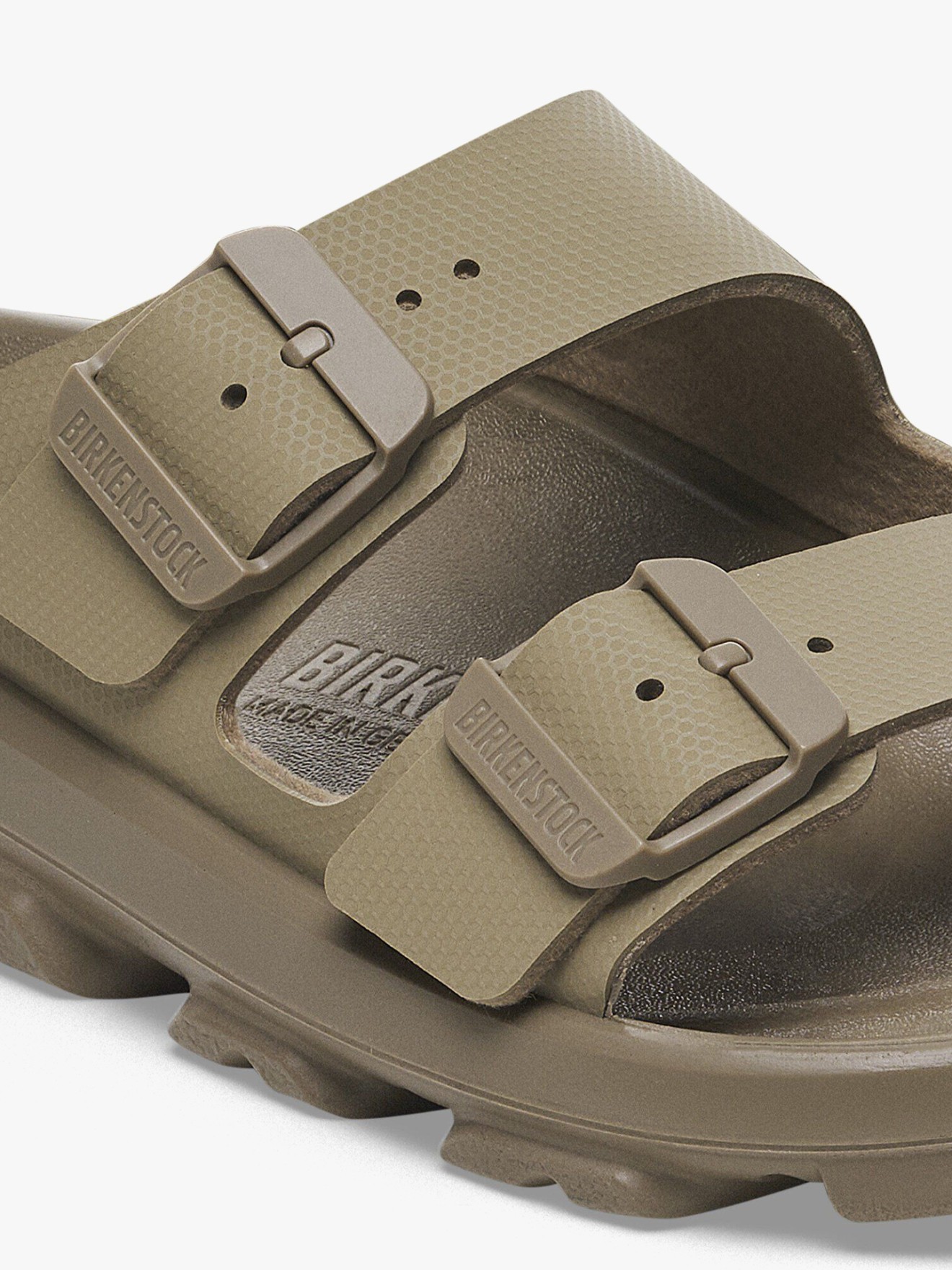 Sand�lias Mogami Terra Stealth