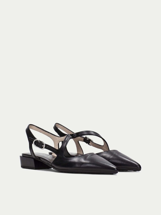 Sapatos Slingback em Pele