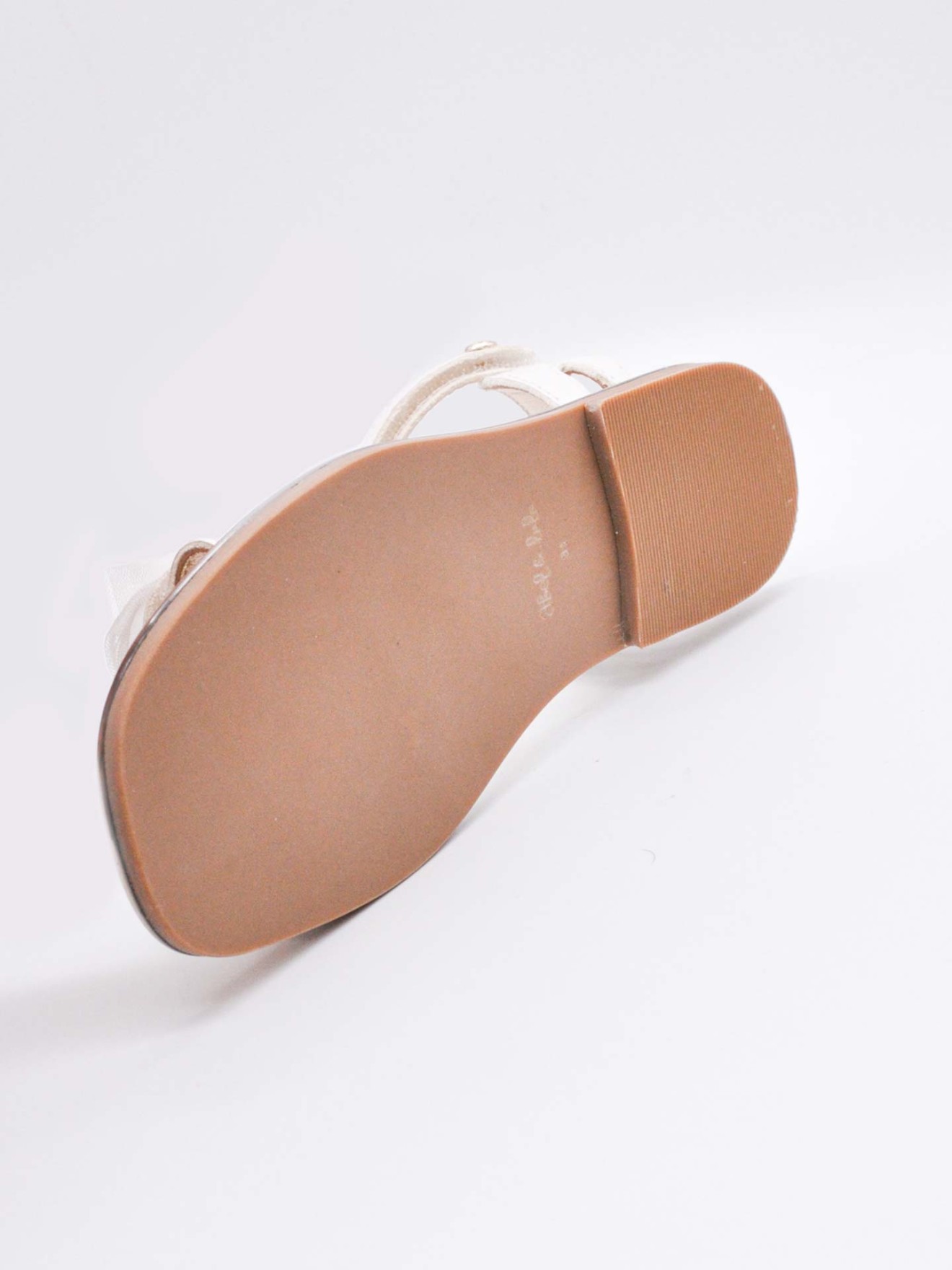 Sand�lias de Pele com La�o