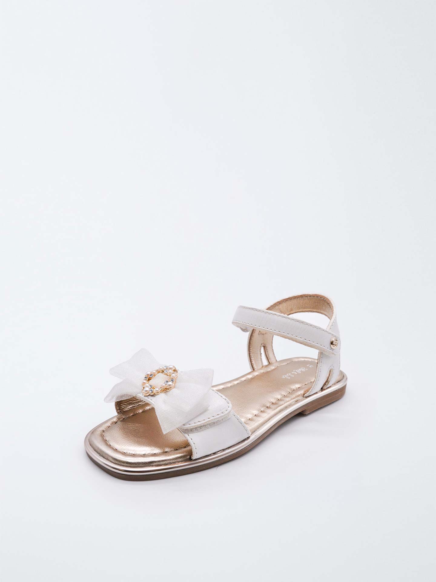 Sandálias de Pele com Laço