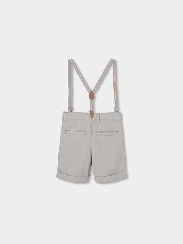 Bermudas com Suspensórios