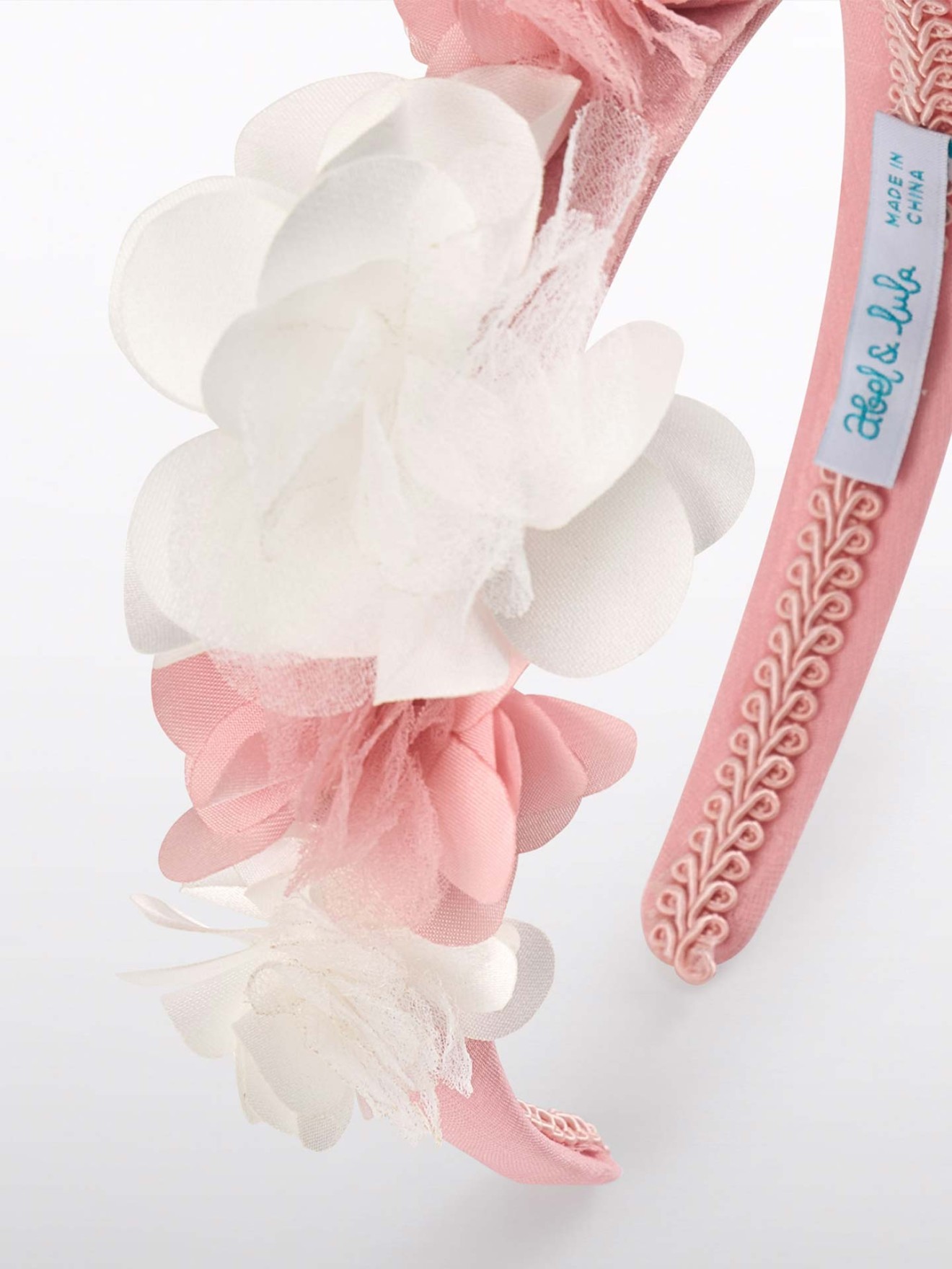 Bandolete com Aplica��o de Flores em Organza