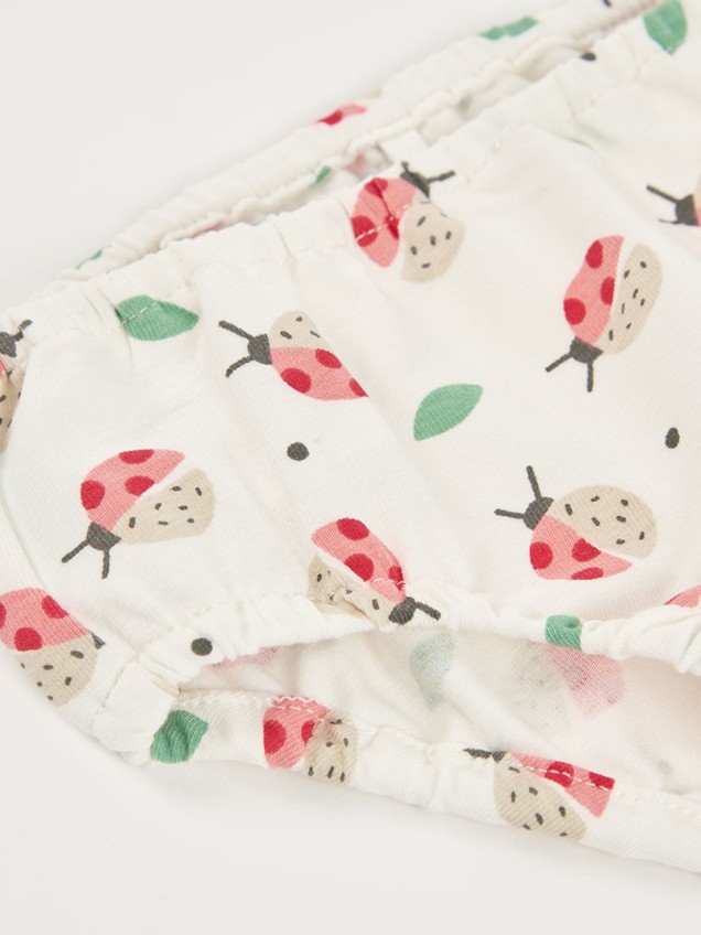 Conjunto de Vestido e Tapa-fraldas