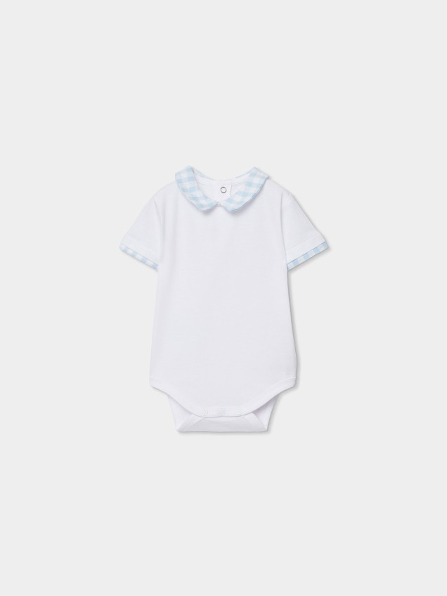 Conjunto de Jardineiras e Body